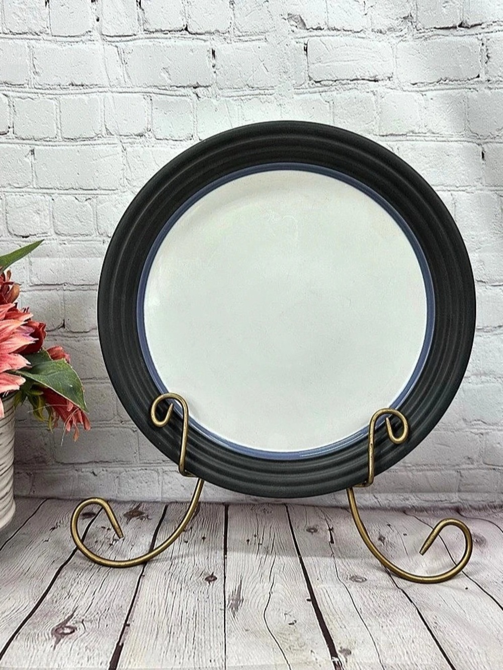 Pfaltzgraff Rio Dinner Plate Black & White